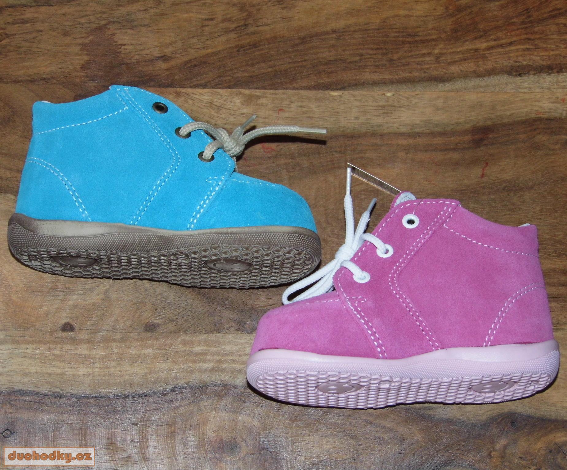 dětské capáčky 1092