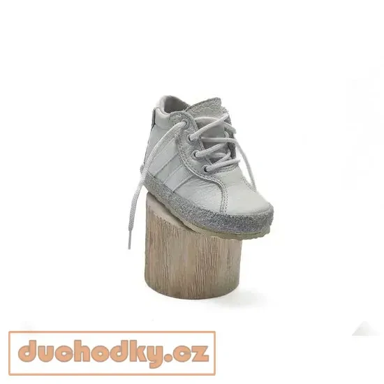  první botičky PEGRES C 1090 bílá