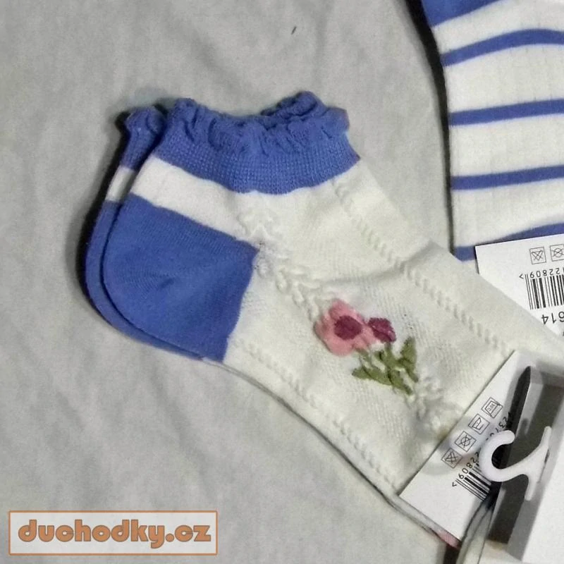 Dámské bavlněné kytičkové 3D ponožky modré