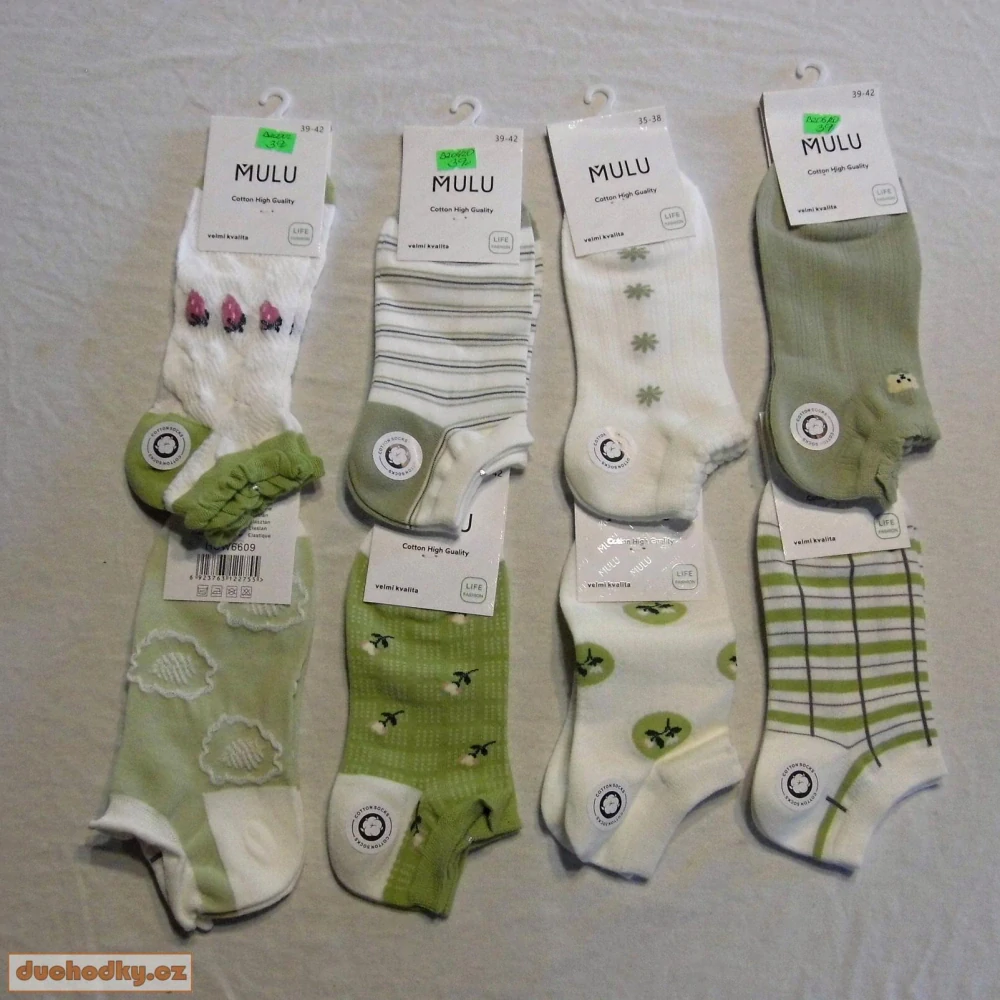 Dámské bavlněné kytičkové 3D ponožky Mulu zelené